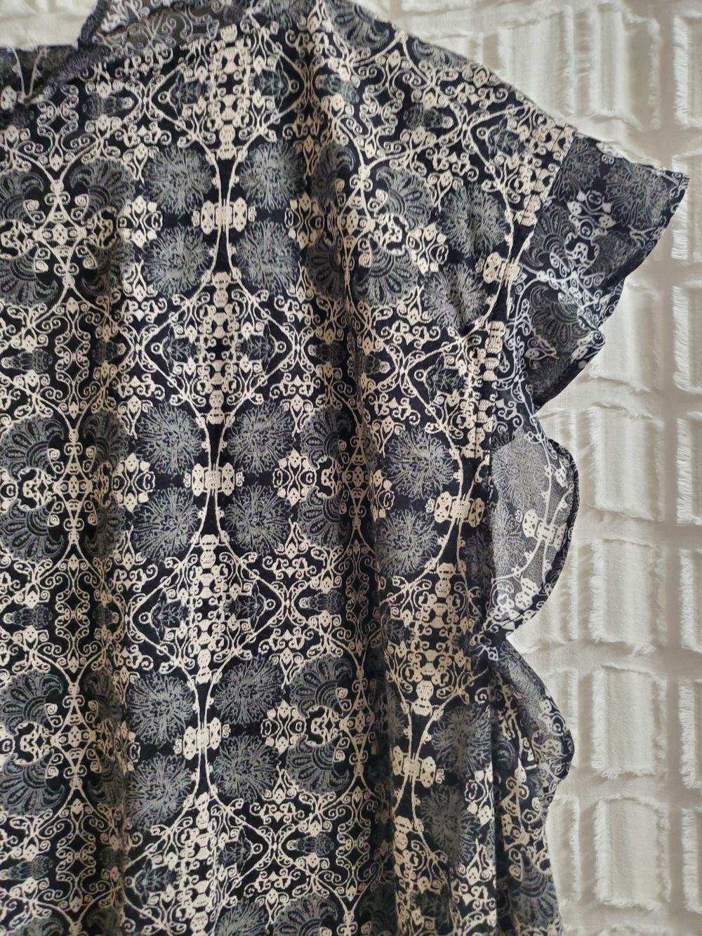 Women’s Black and Cream Printed Ruffle Sleeve Top - Picture 10 of 13